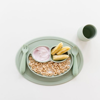 Silikonowy kubeczek Mini Cup pastelowa zieleń EZPZ