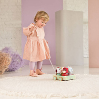 Drewniany wózek do ciągnięcia Wilk Louis LILLIPUTIENS 