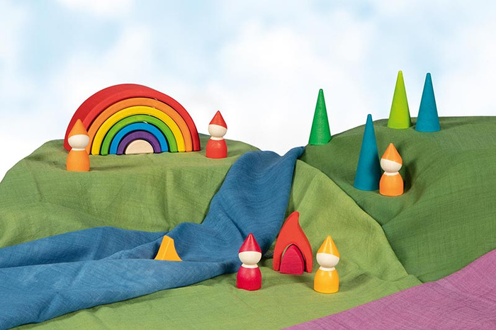 Drewniana układanka motoryczna tęcza 7 klocków Goki