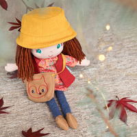 Lalka przytulanka eksplorerka przyrody Lea LILLIPUTIENS