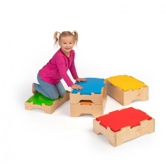 Skrzynie do ćwiczeń dla dzieci 5 różnych kolorów i wysokości Erzi