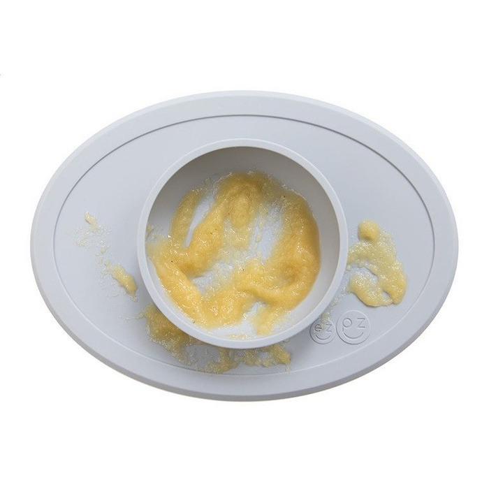 EZPZ Komplet pierwszych naczyń silikonowych First Foods Set pastelowa szarość