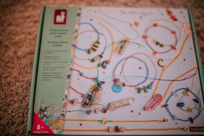 Zestaw do tworzenia biżuterii z kamieniami przynoszącymi szczęście Janod