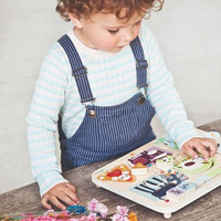 Tablica manipulacyjna dla najmłodszych Farma Lilliputiens