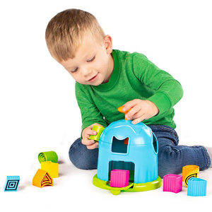 Sorter Fabryka Kształtów nauka kształtów i kolorów Fat Brain Toys