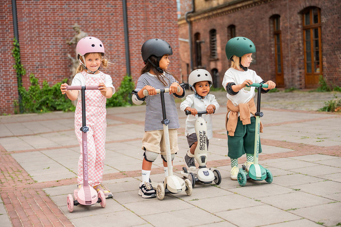 SCOOTANDRIDE Highwaykick 3S Hulajnoga z systemem sterowania 2w1 i kółkami LED składana 3+ Ash