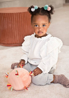 Pluszowa piłka sensoryczna z pozytywką wielofunkcyjna Sarenka Stella Lilliputiens