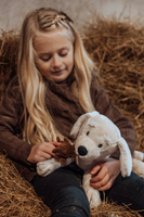 Piesek maskotka 37 cm ze szczeniakami Astrup