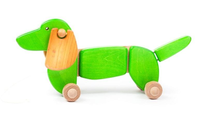 Zabawka na sznureczku. Czerwony jamnik, BAJO