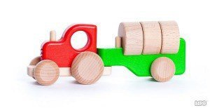 Mały traktor z przyczepą i klockami, Bajo