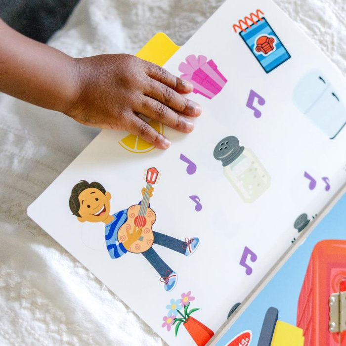 Drewniana tablica manipulacyjna z okienkami Blue’s Clues & You Melissa & Doug