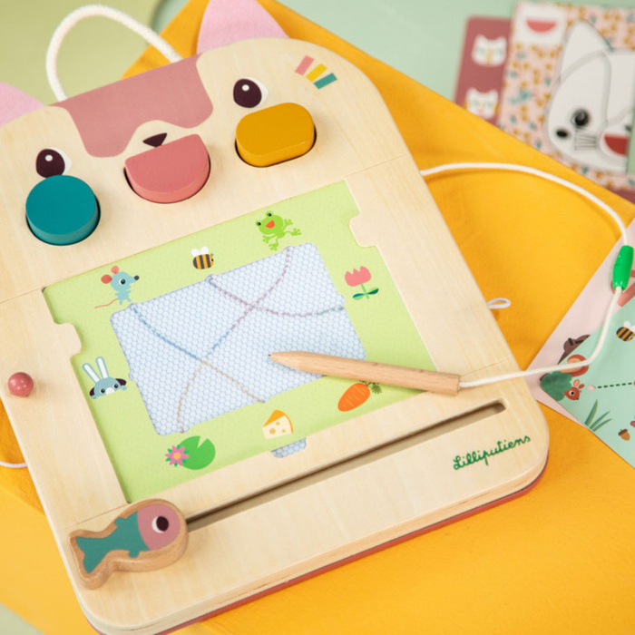 Drewniana magnetyczna Tablica-Znikopis Kotka Jeanne 18m+ Lilliputiens