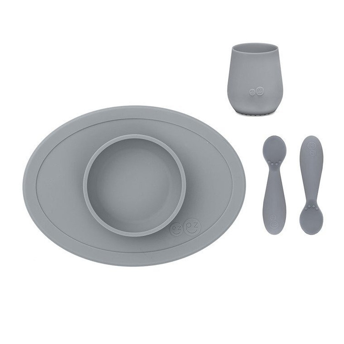 EZPZ Komplet pierwszych naczyń silikonowych First Foods Set pastelowa szarość