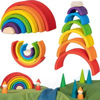 Drewniana układanka motoryczna tęcza 7 klocków Goki