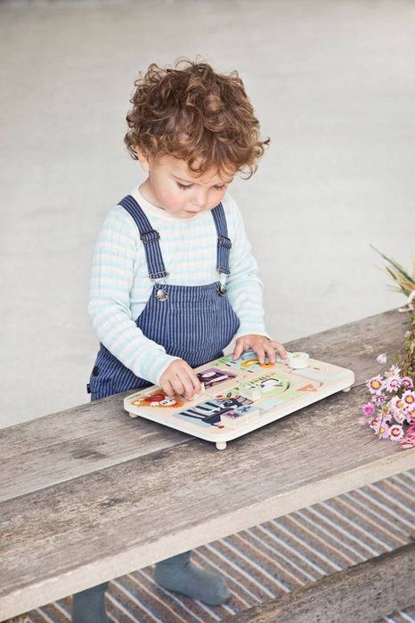 Tablica manipulacyjna dla najmłodszych Farma Lilliputiens