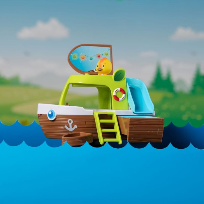 Statek wycieczkowy jacht ze zjeżdżalnią Klorofil