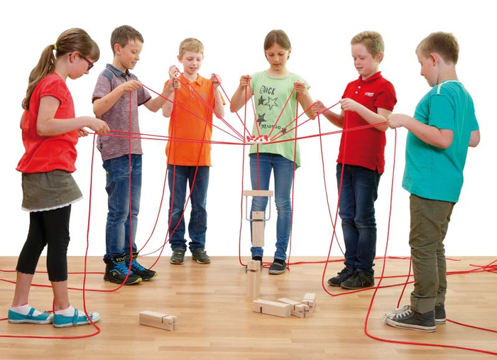 Drewniana gra zręcznościowa klocki Wieża Froebla Erzi