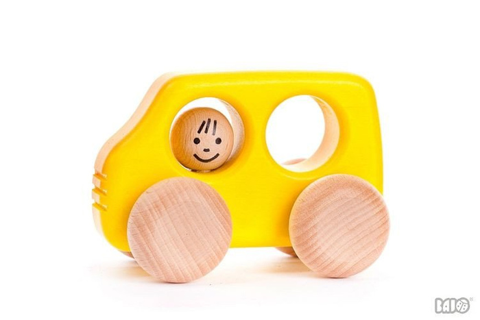 Drewniany samochód. Mały bus, Bajo