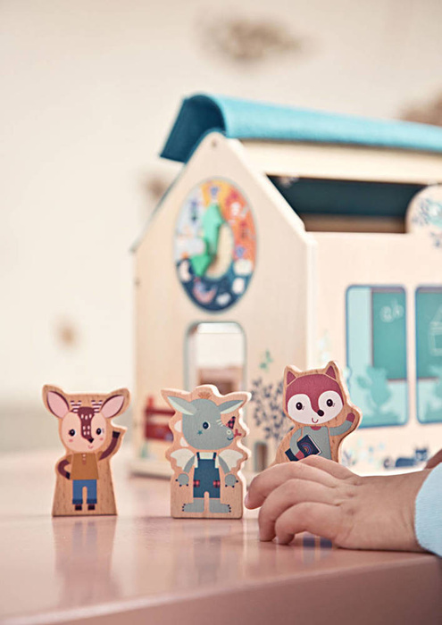 Drewniany multifunkcyjny zestaw do zabawy w Szkołę z 3 figurkami i akcesoriami Lilliputiens