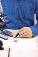 Nauka i zabawa mikroskop 30 doświadczeń dla dzieci Buki