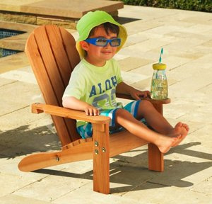 Krzesło outdoorowe z drewna dla dzieci Adirondack KidKraft – miodowe