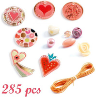 Zestaw do tworzenia biżuterii Serca 285 el Djeco