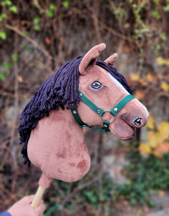 Brązowy koń na kiju z gęstą grzywą Premium Super Hobby Horse