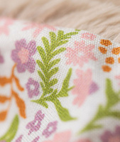 Króliczek z kwiecistymi uszami beżowy Petal 31 cm Jellycat 