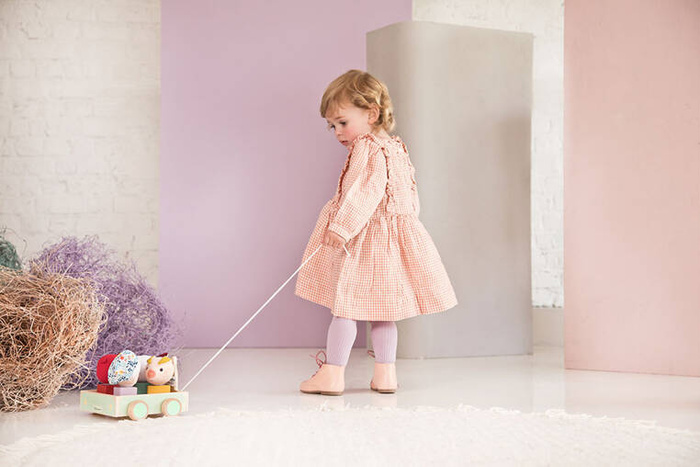 Drewniany wózek do ciągnięcia Wilk Louis LILLIPUTIENS