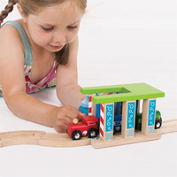 Tęczowa myjnia dla pociągów Bigjigs Rail
