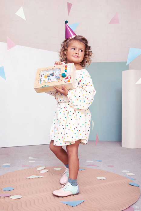 Drewniana interaktywna pozytywka Telewizor dla dzieci Lilliputiens