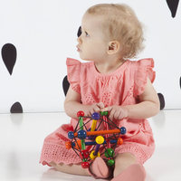 Zabawka dla niemowląt. Kolorowa forma, Manhattan Toy