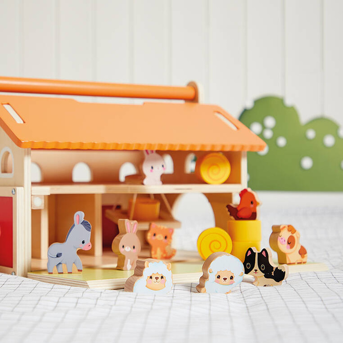 Drewniana farma z otwieranym dachem i figurkami Janod