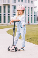 SCOOTANDRIDE Highwaykick 3 LED Hulajnoga składana ze świecącymi kółkami 3+ Rose