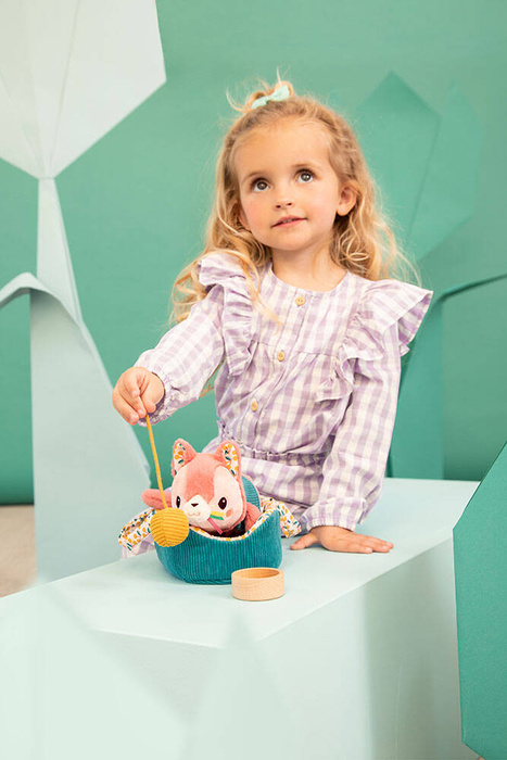 Przytulanka kotek z koszyczkiem i akcesoriami Kotka Jeanne Lilliputiens