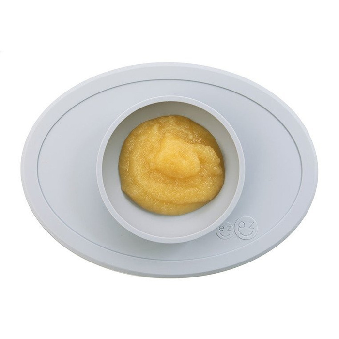 EZPZ Komplet pierwszych naczyń silikonowych First Foods Set pastelowa szarość