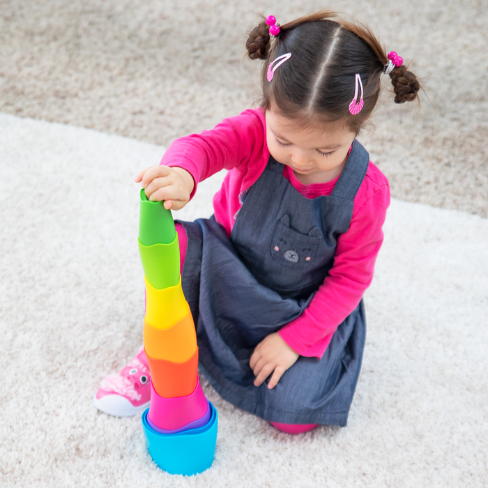 Tęczowe Kubeczki SpiroKu Fat Brain Toys