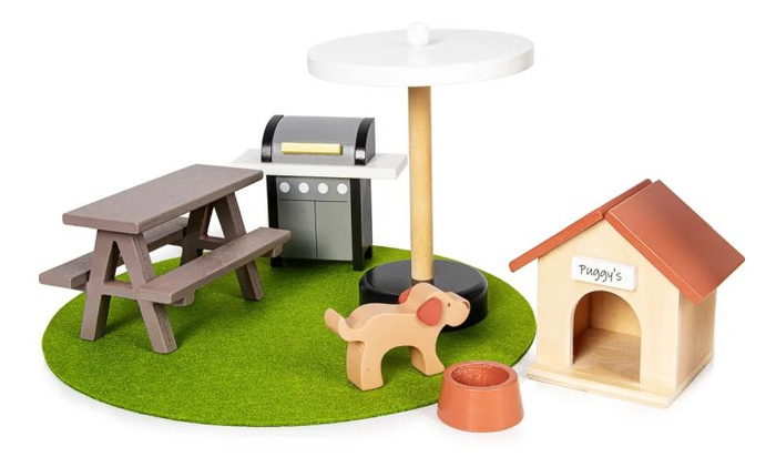 Nowoczesny domek dla lalek z tarasem