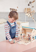 Drewniany multifunkcyjny zestaw do zabawy w Szkołę z 3 figurkami i akcesoriami Lilliputiens