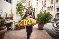 Żółty jeździk Ginetta Mini Eolo Italtrike 