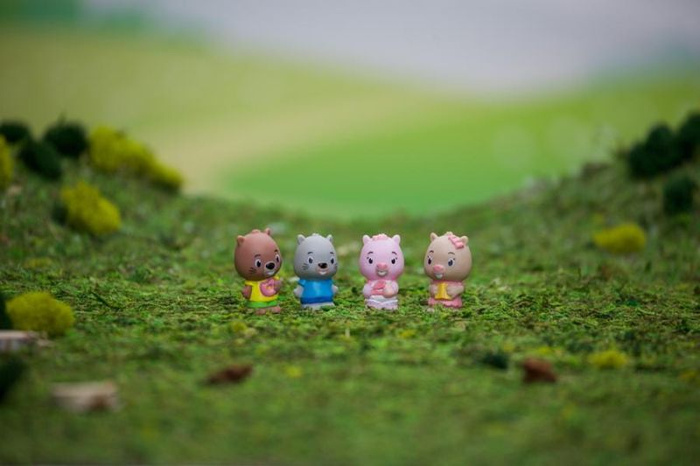 Zestaw 4 figurek rodzina bobrów Kastor Klorofil