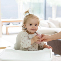 Silikonowy kubeczek ze słomką Mini Cup + Straw Training System 120 ml pastelowy róż EZPZ