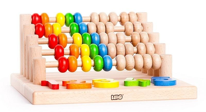 Drewniane liczydło na podstawce, BAJO