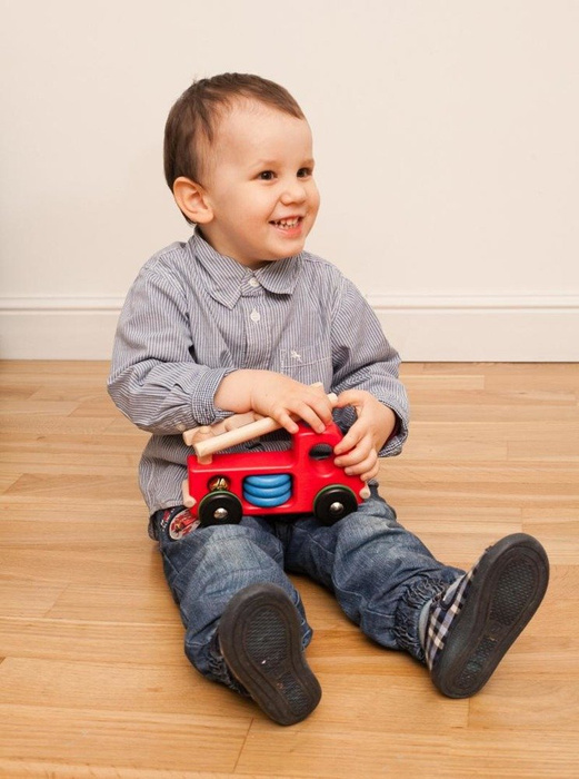 Drewniany samochód. Mała straż pożarna. BAJO