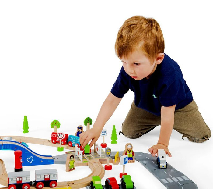 Kolejka drewniana z układem drogowym 105 elementów Bigjigs Road