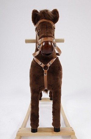 Brązowy mały koń na biegunach dla najmłodszych Makar