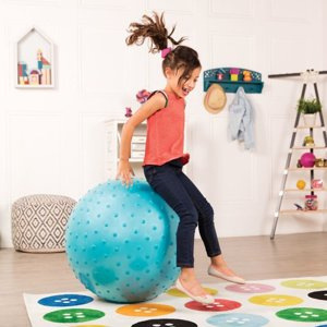 Duża piłka sensoryczna dla dzieci niebieska Pouncy Bouncy Ball B.Toys
