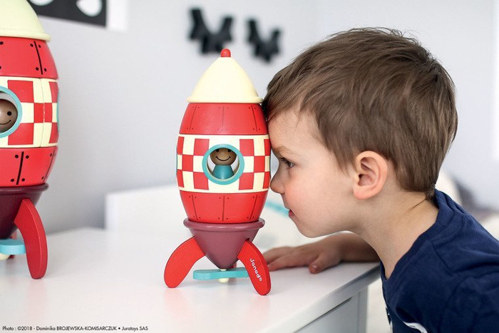 Magnetyczna, drewniana rakieta z małym astronautą, Janod