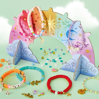 Zestaw do tworzenia biżuterii ze stojakiem Bransoletka na każdy dzień tygodnia Janod 