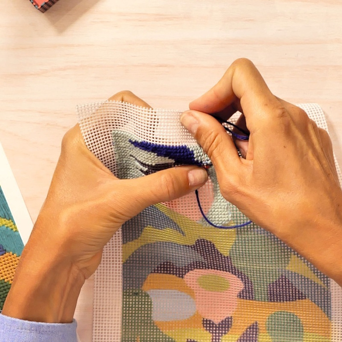 Zestaw artystyczny Haft gobelinowy Jaskółka AGA Atelier 65 Djeco